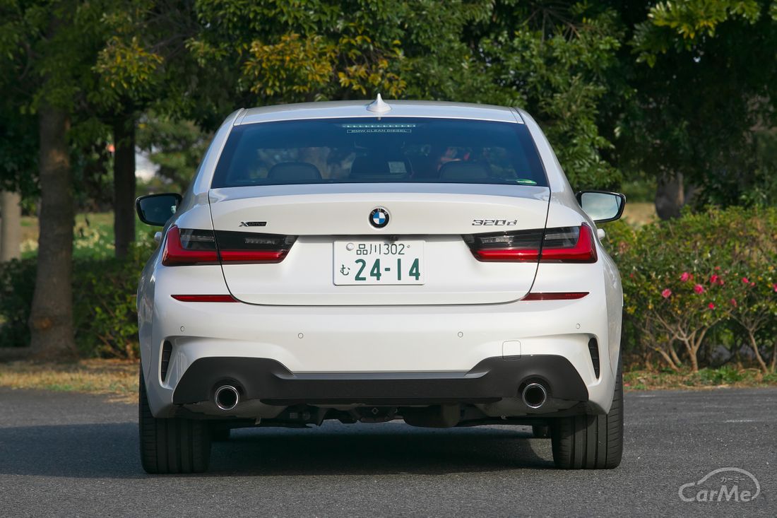 BMW 320d Mスポーツ 萩原文博