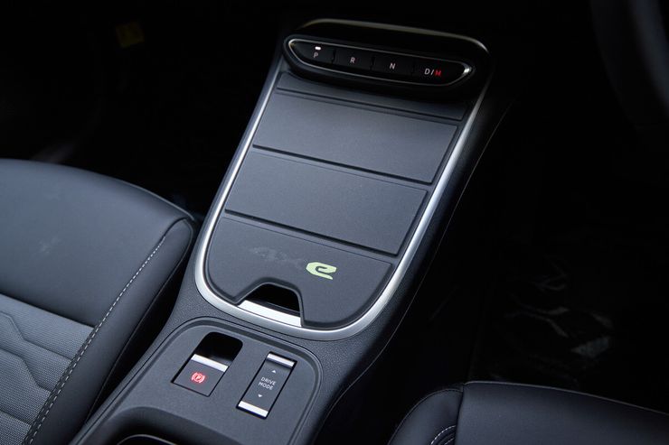 JeepAvenger4xeHybrid