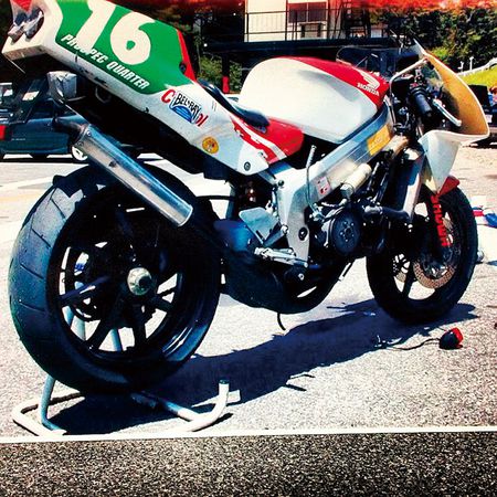 忘れられないこの1台 Vol 68 Honda Nsr250r Se 車ニュース 中古車情報 中古車検索なら 車選びドットコム 車選び Com