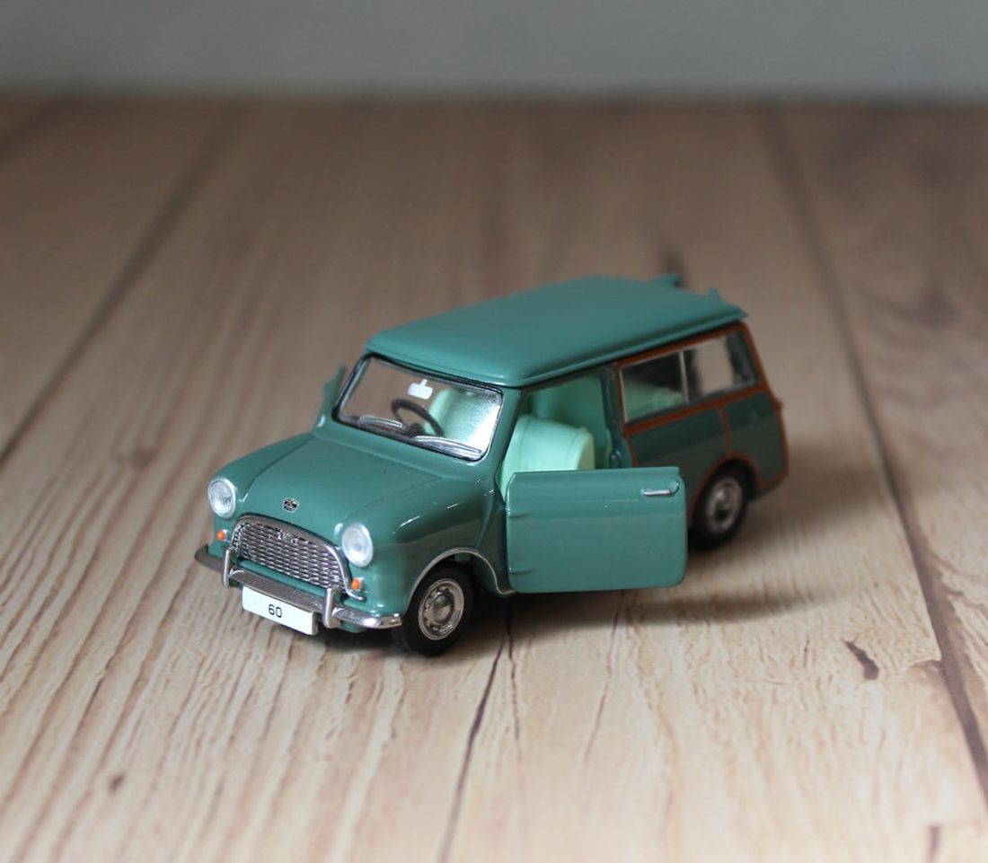 『懐かしのオールドミニ・カントリーマン』ミニカーで登場