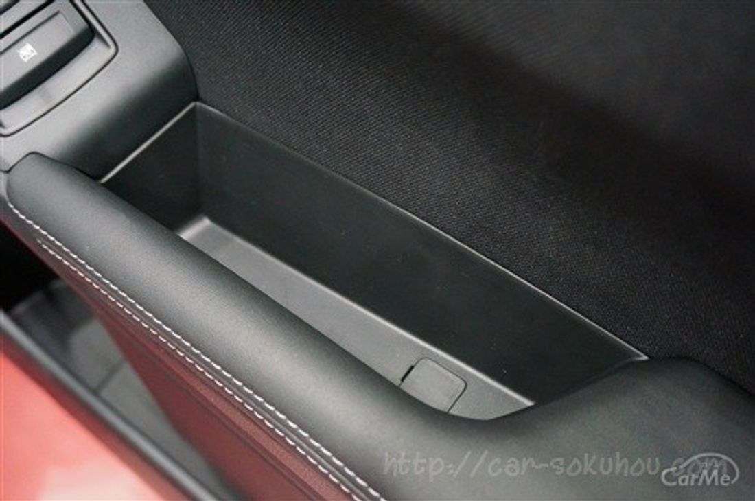 スバル インプレッサ 2017