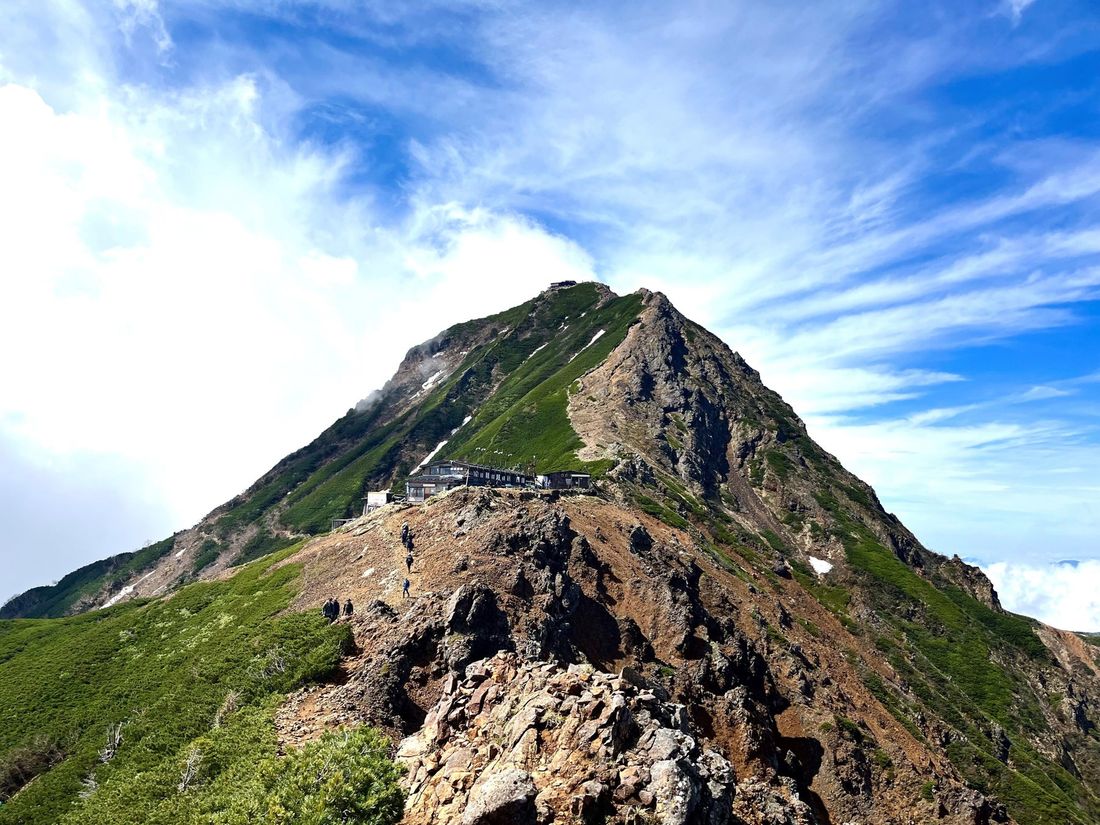 夏の登山やハイキングをサポートする「夏山キャンペーン」を6/20(木)から開催。「マムート・ベストチョイス」の装備で皆…