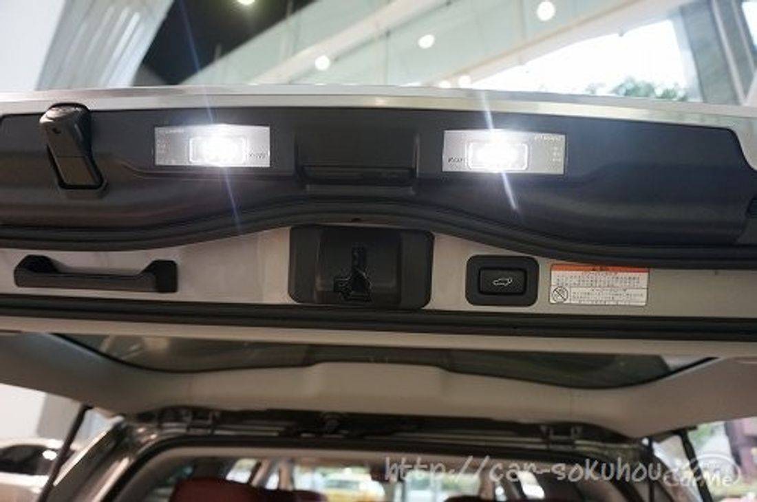 レクサス LX570 2015