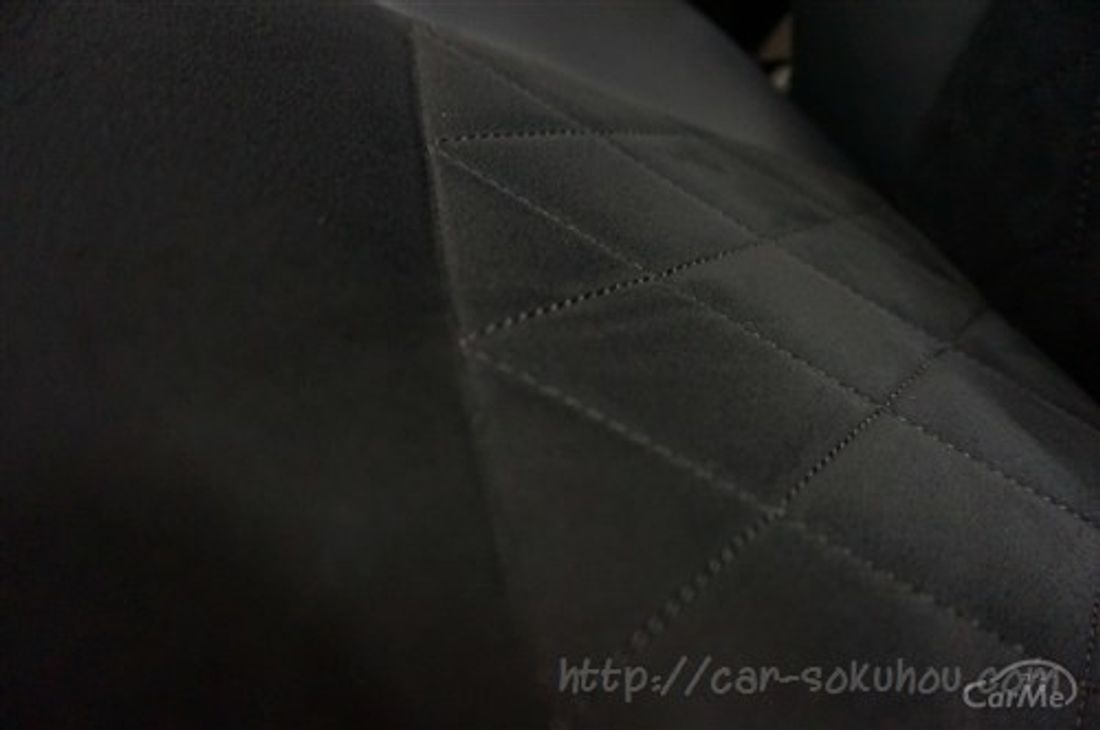トヨタ エスティマ 2016