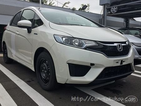 Hv車の内装 機能の変更点 フィット3のマイナーチェンジ情報2 車ニュース 中古車情報 中古車検索なら 車選びドットコム 車選び Com Hv車の内装 機能の変更点 フィット3のマイナーチェンジ情報2 車ニュース 中古車情報 中古車検索なら 車選びドットコム 車選び Com