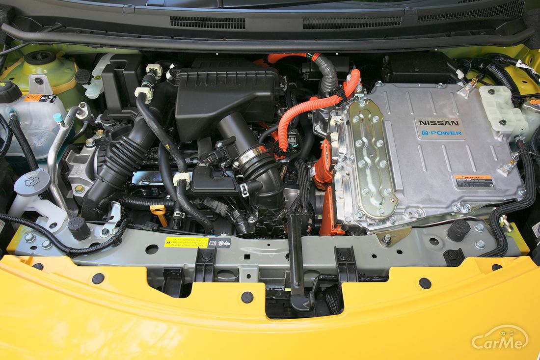 日産 ノート 萩原文博