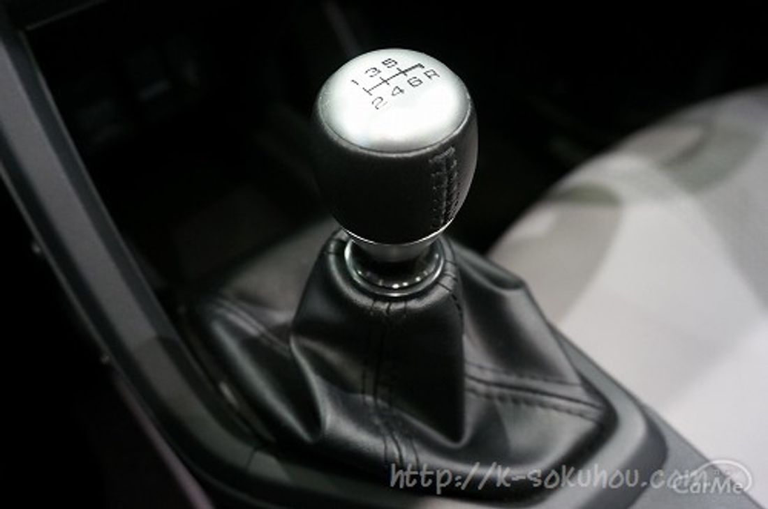 ホンダのs660インパネ画像インプレ 上質な内装を徹底解説