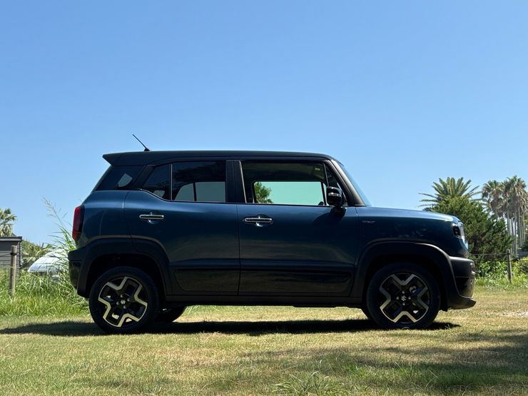 スズキ クロスビー