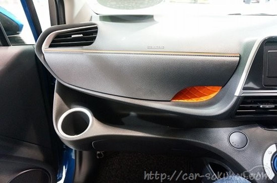 トヨタ シエンタ 2015