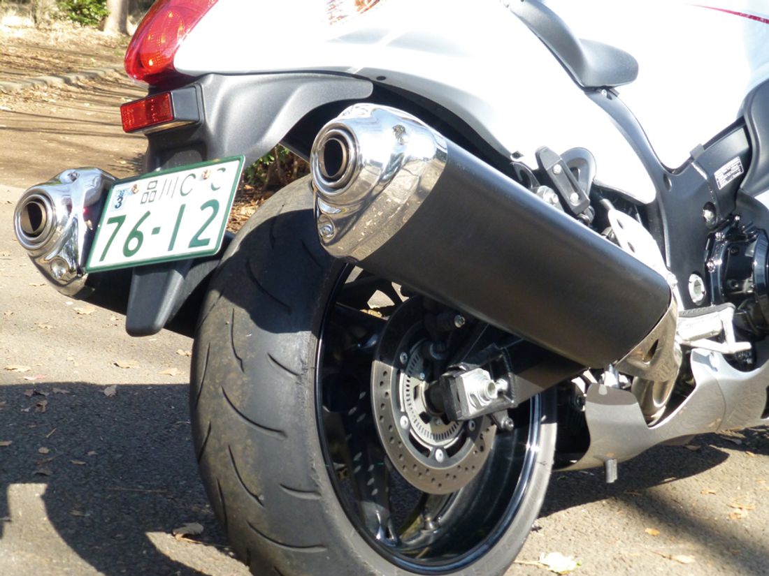 アヘッド SUZUKI 隼(ハヤブサ)