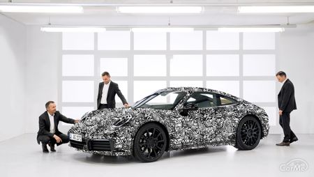 ポルシェ911 992型 2018