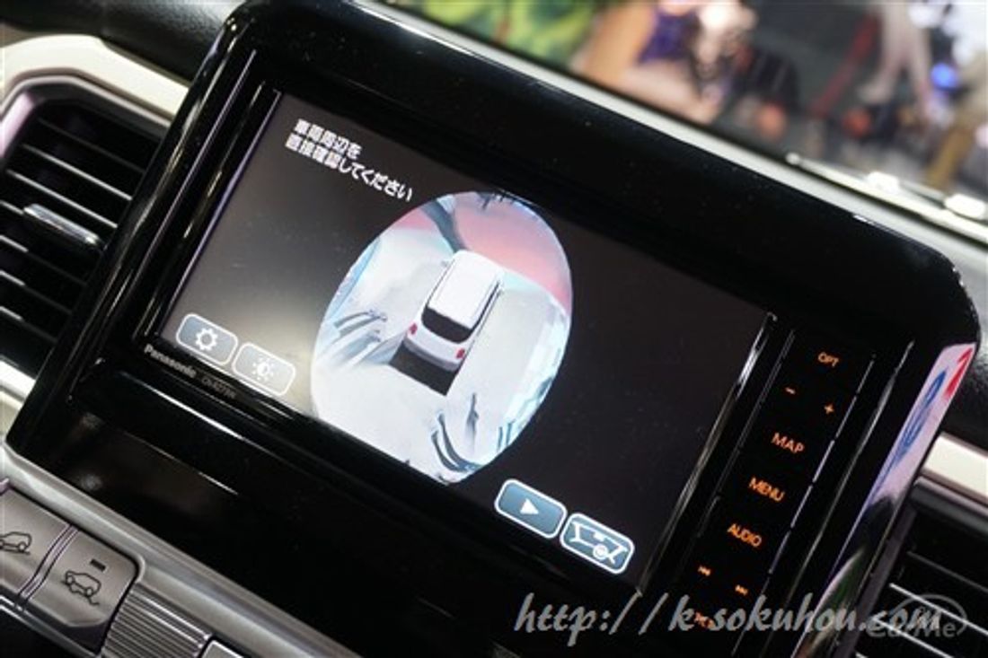 クロスビーのパナソニック製ナビの使い勝手はどう 実車画像レビュー