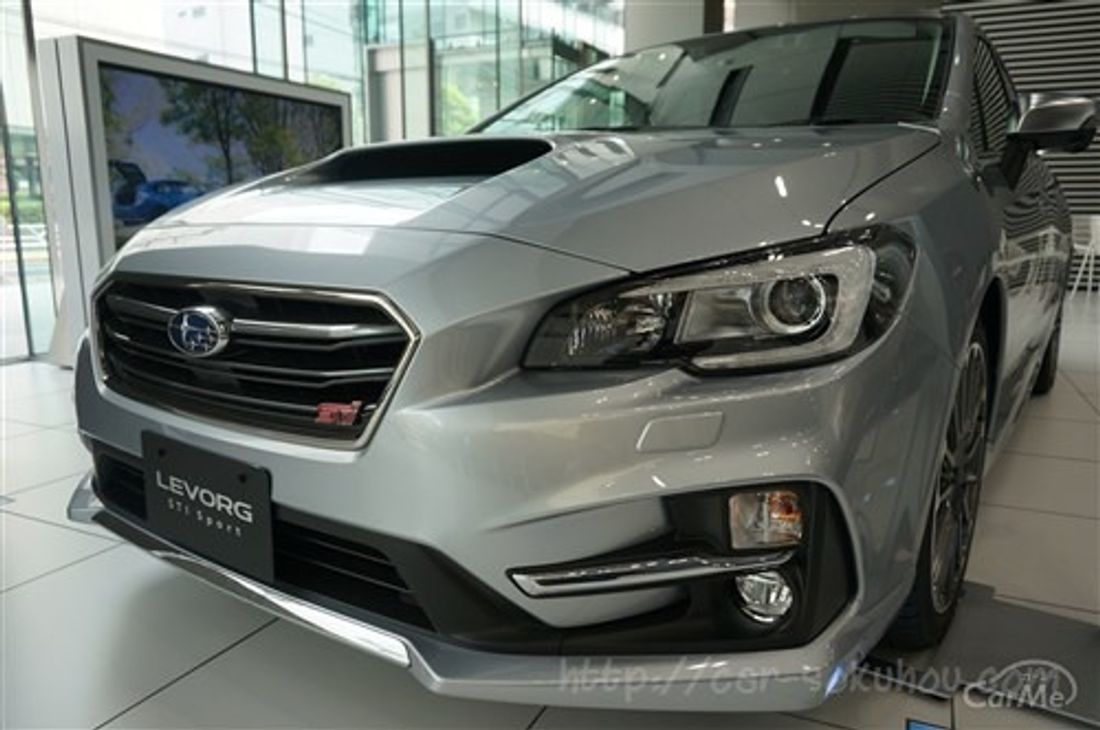スバル レヴォーグ STI 2016