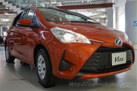 ヴィッツのメーター ハイブリッドとガソリン車の違いを実車画像で紹介 車ニュース 中古車情報 中古車検索なら 車選びドットコム 車選び Com