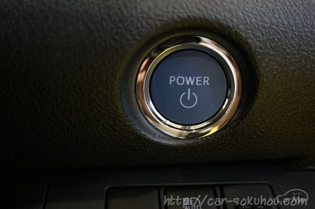 トヨタ シエンタ 2015