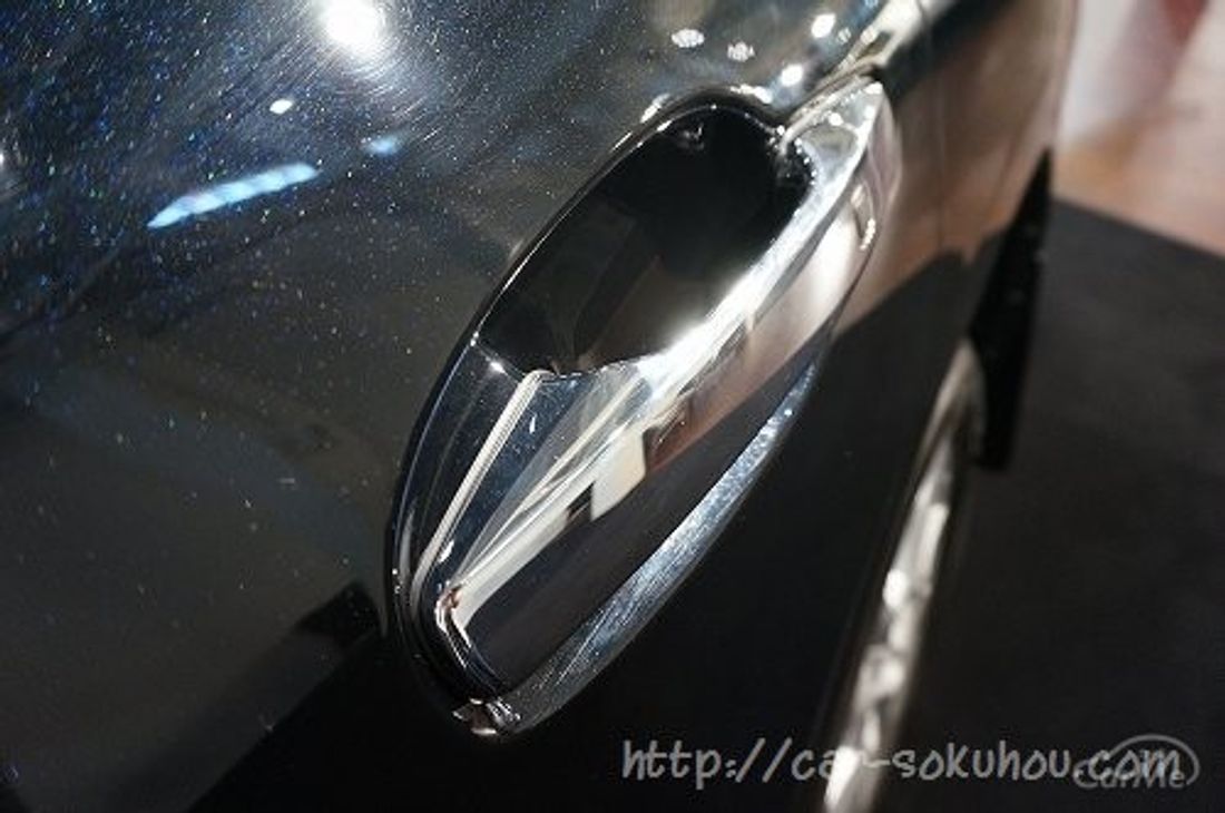 トヨタ ランドクルーザー 2015