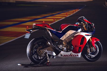 アヘッド HONDA RC213V-S