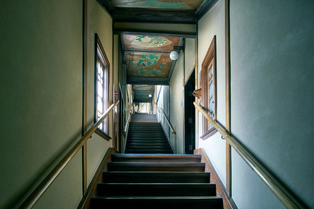 【ホテル雅叙園東京】文化財建築を舞台に繰り広げられる物語を多彩なアートとともに堪能「和のあかり×百段階段2024 ~妖…
