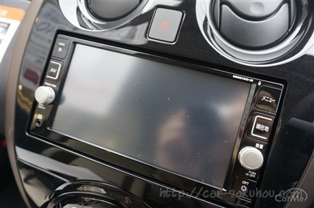 日産 ノート e-power 2016