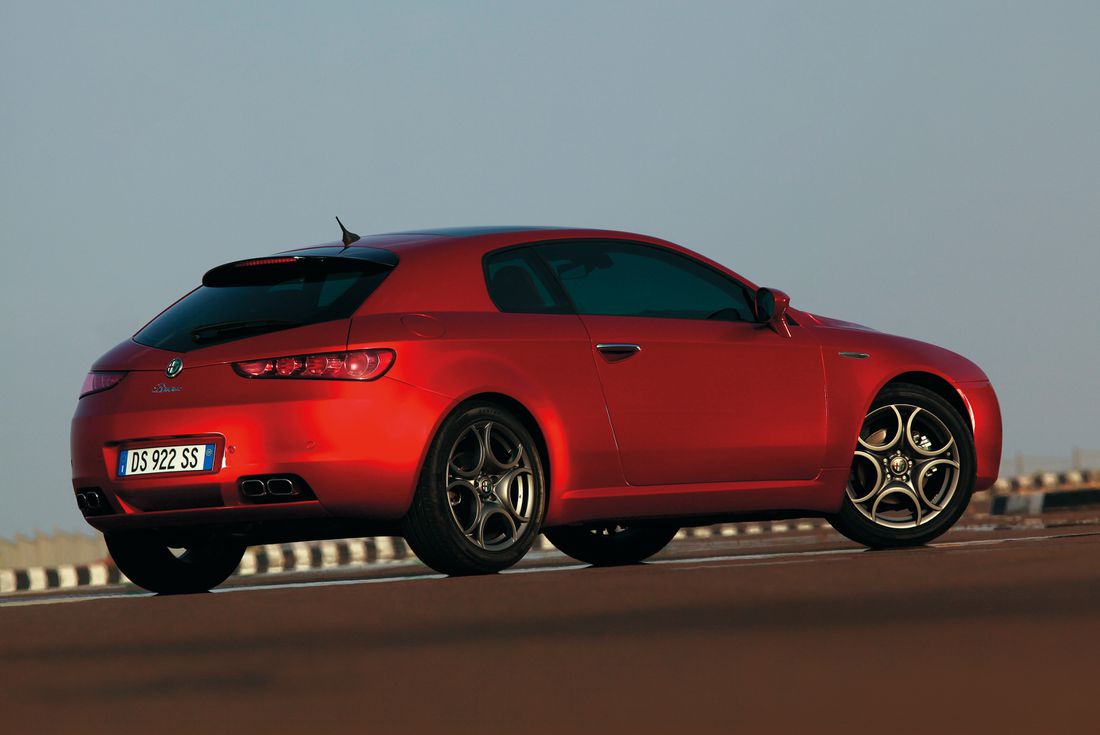 埋もれちゃいけない名車たち Vol 54 アルファ ロメオという矜持