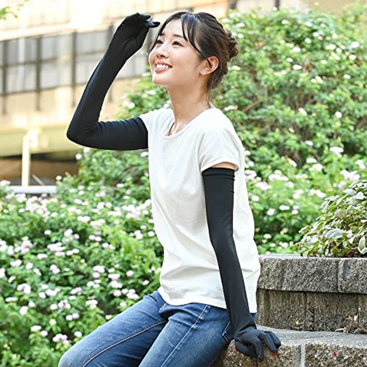 おたふく手袋 夏用アームカバー[接触冷感 ストレッチ素材 ロングタイプ レディース]UV-3711 ブラック フリーサ…