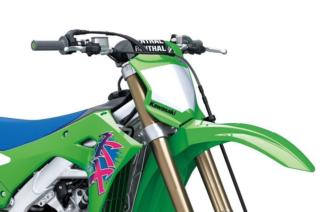 カワサキから発売から50周年を迎えるKXシリーズを記念し「KX450 50th Anniversary Edition…