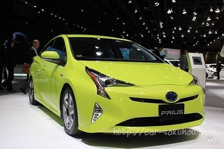 トヨタ プリウス 2016