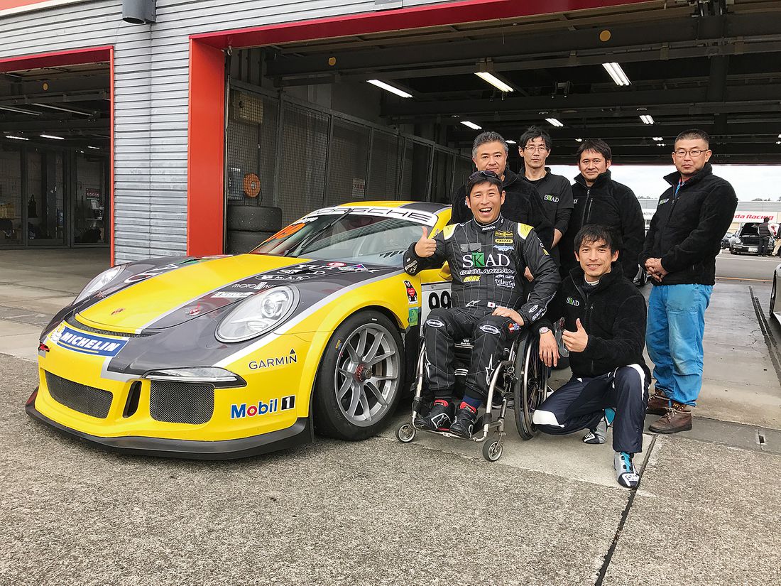 アヘッド グイドシンプレックス装着のポルシェ911 GT3