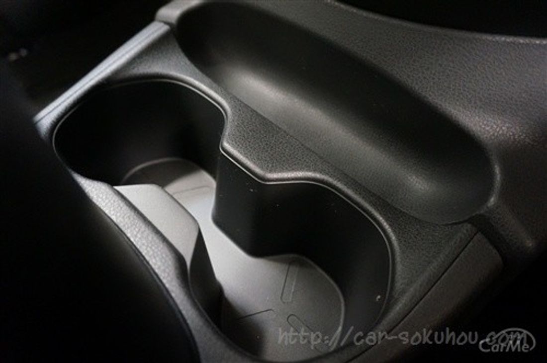 日産 ノート e-power 2016