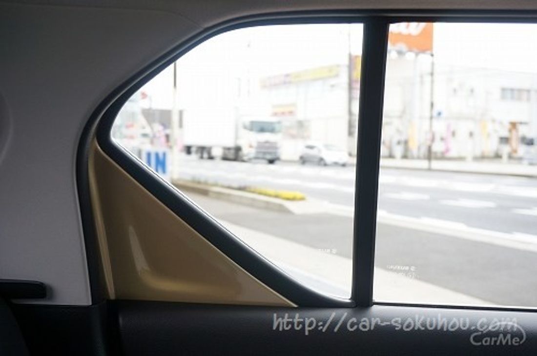 トヨタ パッソ 2016