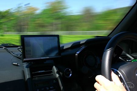 後付けカーナビ