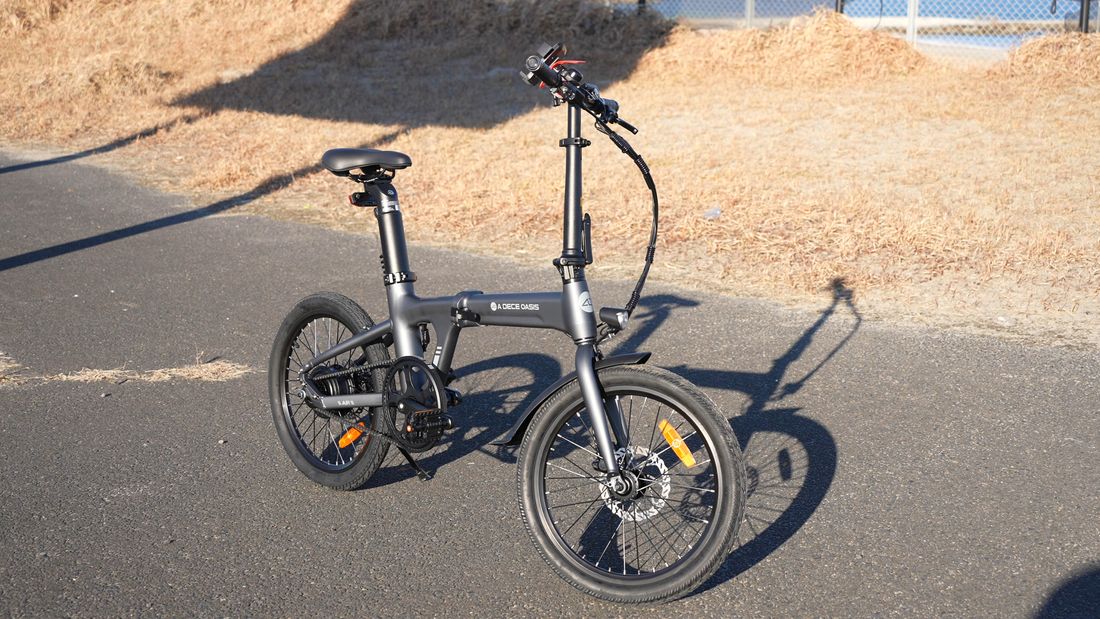 電動アシスト自転車】18kgと軽量コンパクト折りたたみでかっこいい 