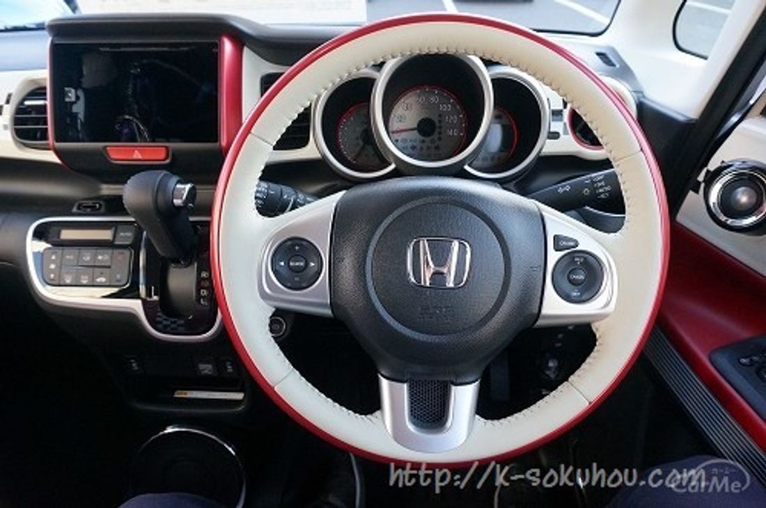 セッションスタイルはどんな感じ N Boxスラッシュの内装色レビュー