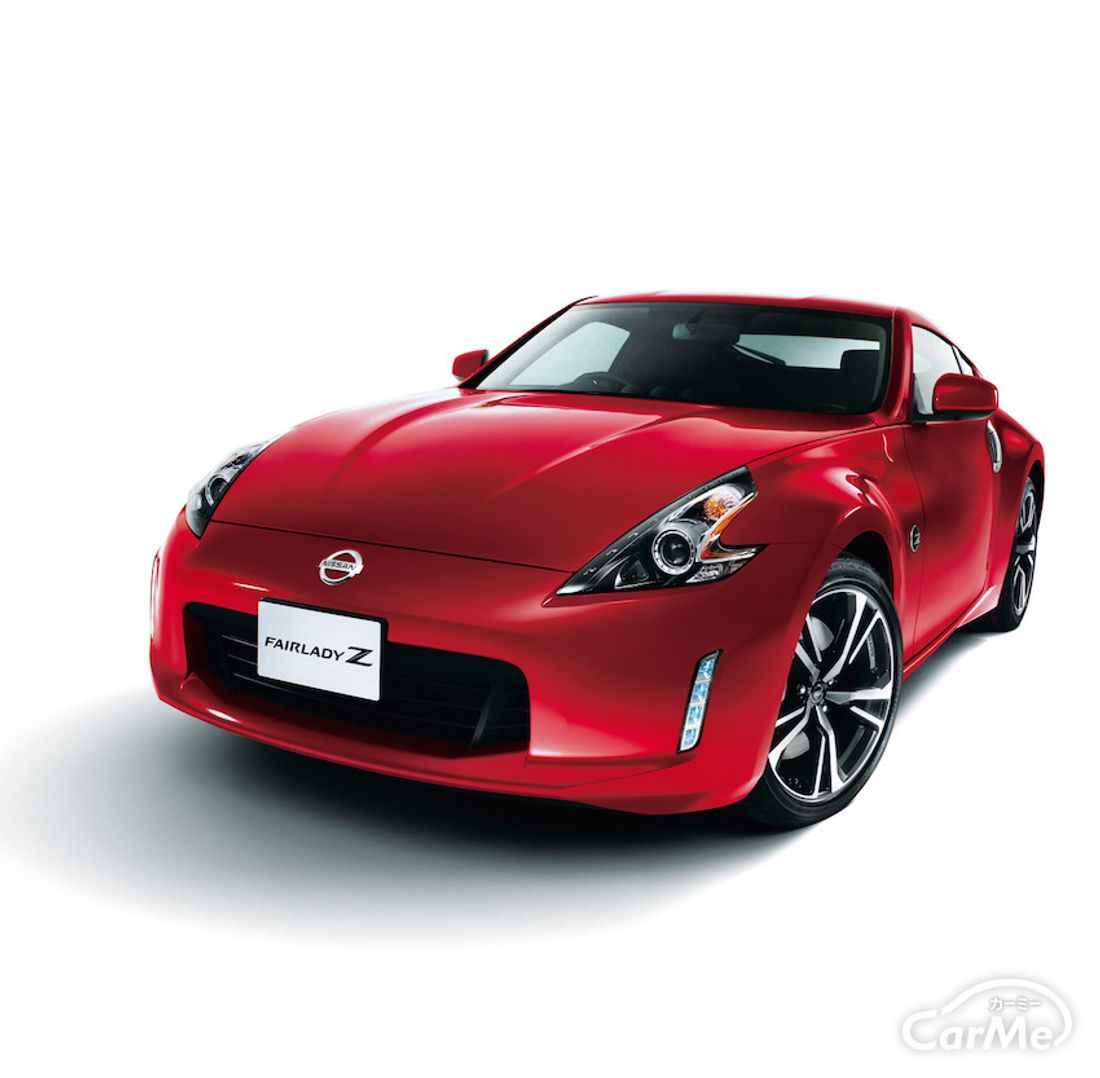 日産 6代目フェアレディz Z34 はモデルチェンジ前 Z33 とどこが変わったのか その違いを徹底解剖
