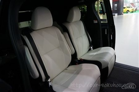 エスティマ ハイブリッドを試乗して感じた3つの欠点 不満とは 車ニュース 中古車情報 中古車検索なら 車選びドットコム 車選び Com