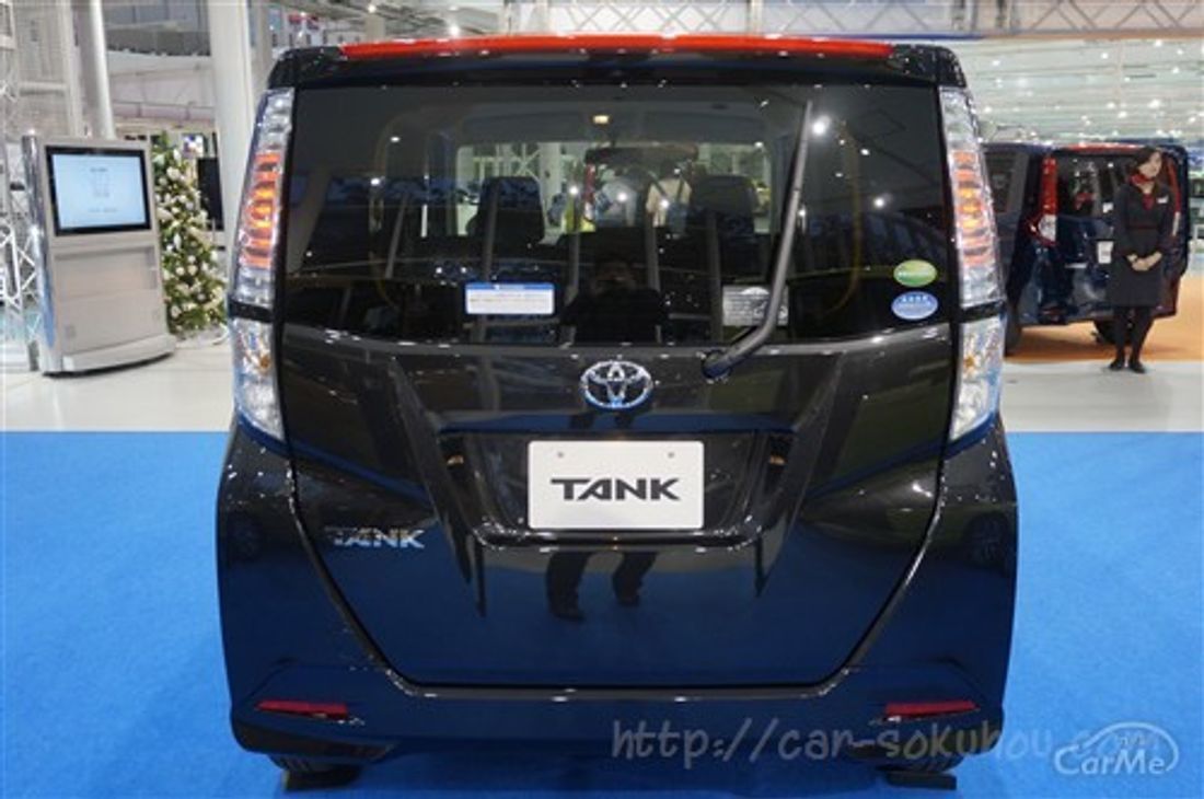 トヨタ タンク 2016