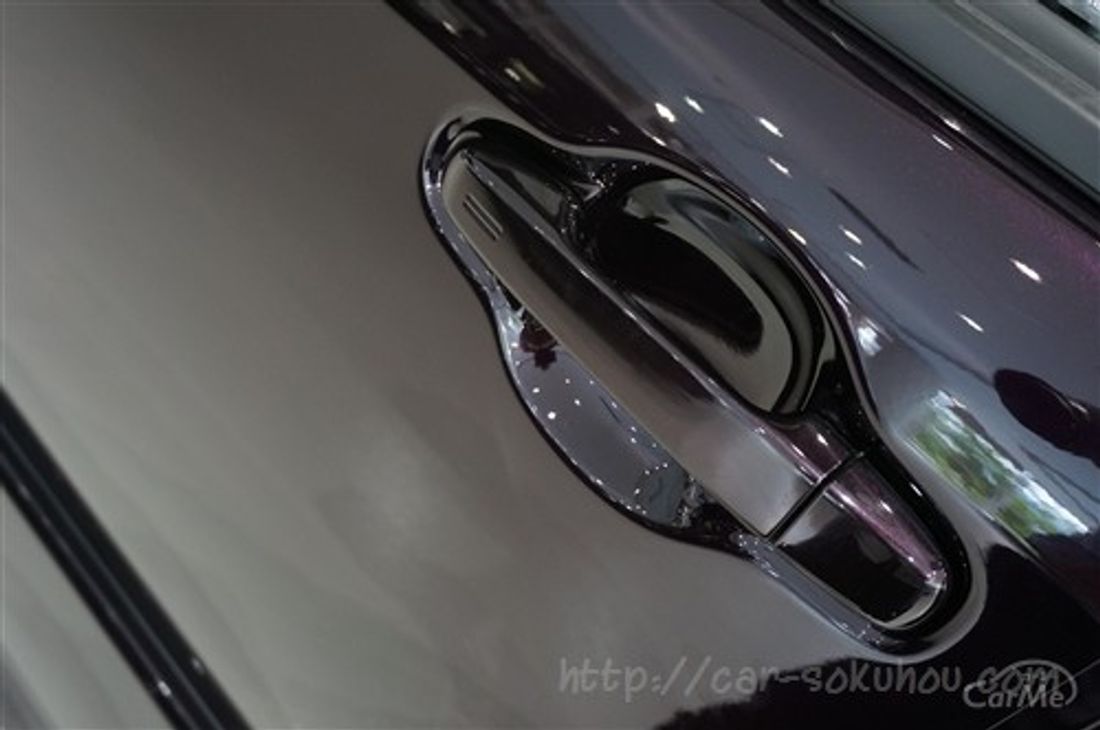 トヨタ ヴォクシー 2016