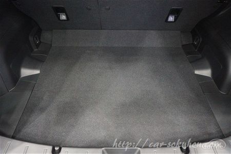 スバル新型xvとインプレッサスポーツの荷室比較 どっちが使いやすい 車ニュース 中古車情報 中古車検索なら 車選びドットコム 車選び Com