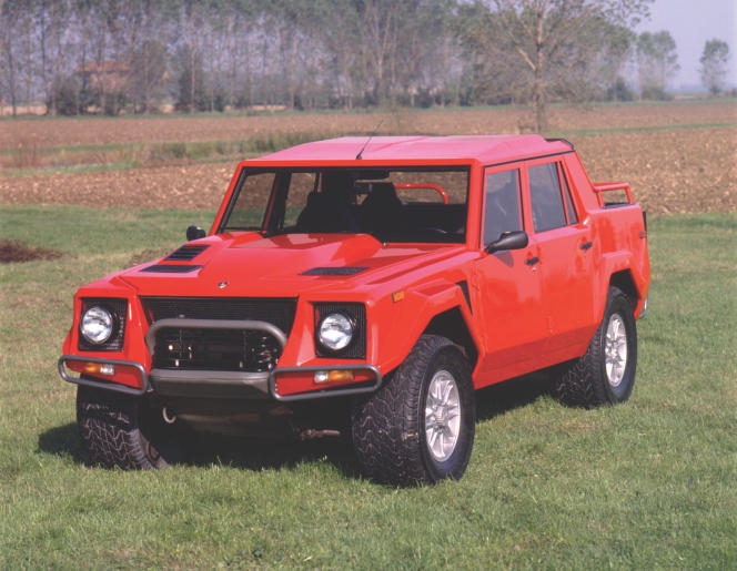 ランボルギーニlm002やポルシェ959など オフロードを駆けたスーパーカー 車ニュース 中古車情報 中古車検索なら 車選びドットコム 車 選び Com