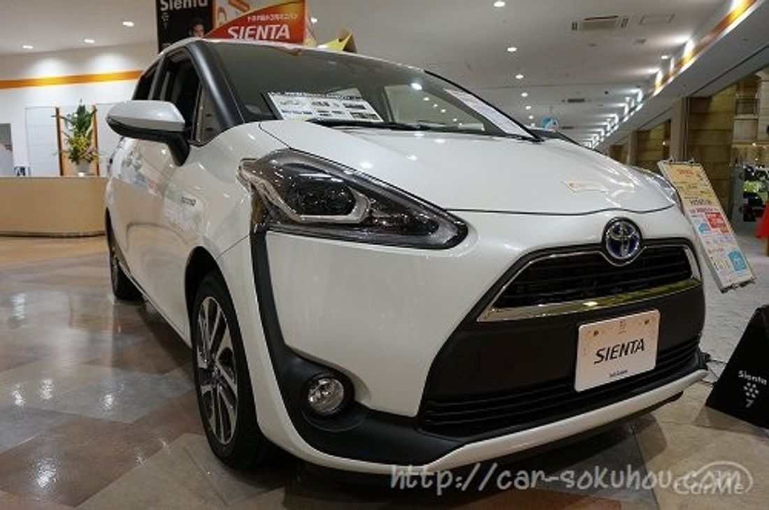 トヨタ シエンタ 2015