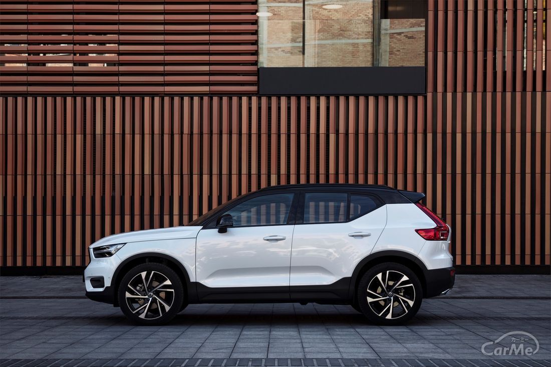 ボルボ XC40 2017
