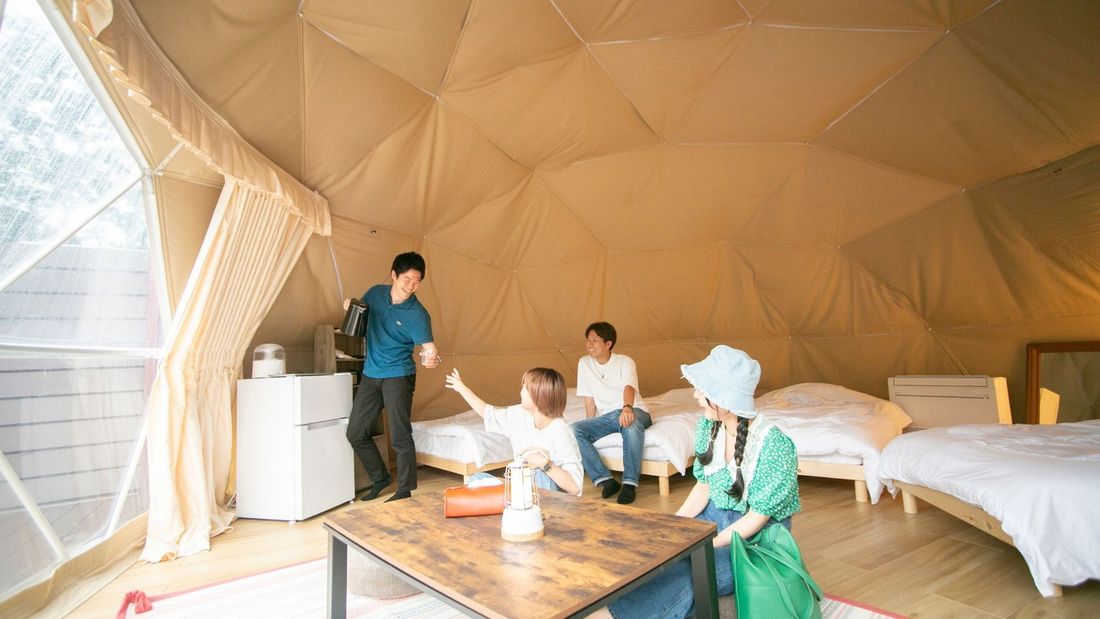 寒い冬でもアウトドア体験を!静岡伊豆の国市で「こたつ」グランピング開始!【glampark一句石】
