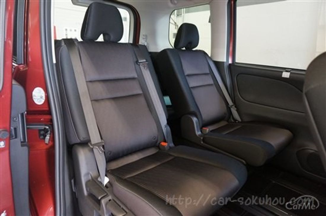 日産 セレナ 2016