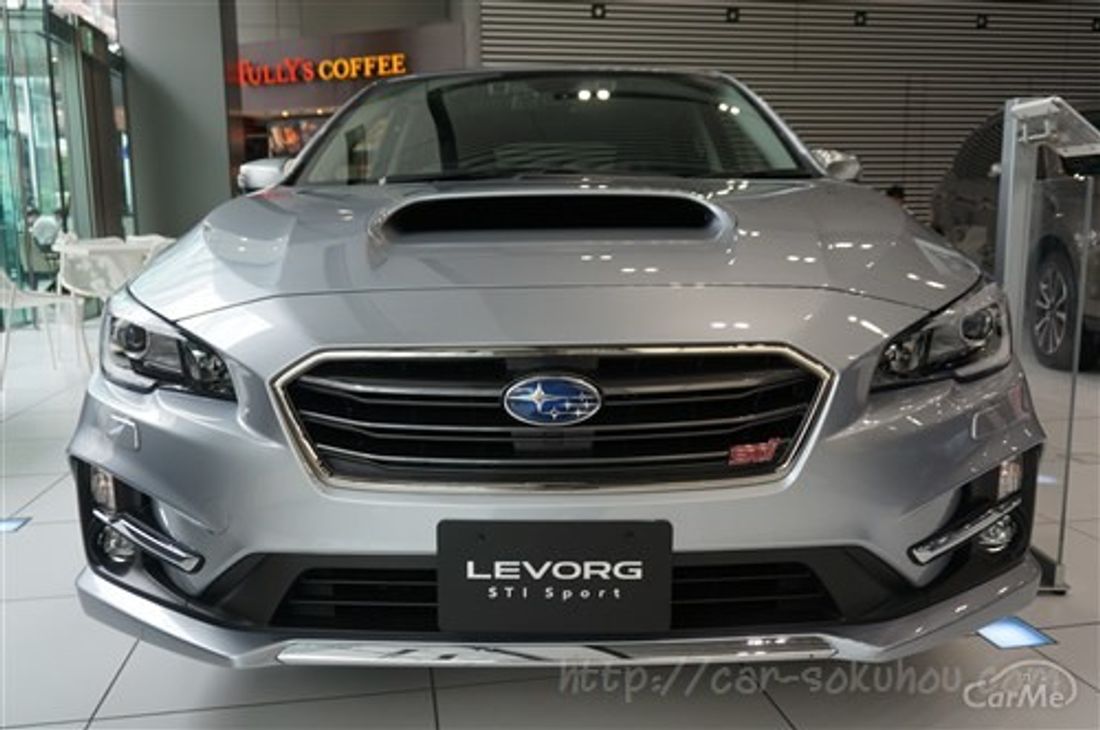 スバル レヴォーグ STI 2016