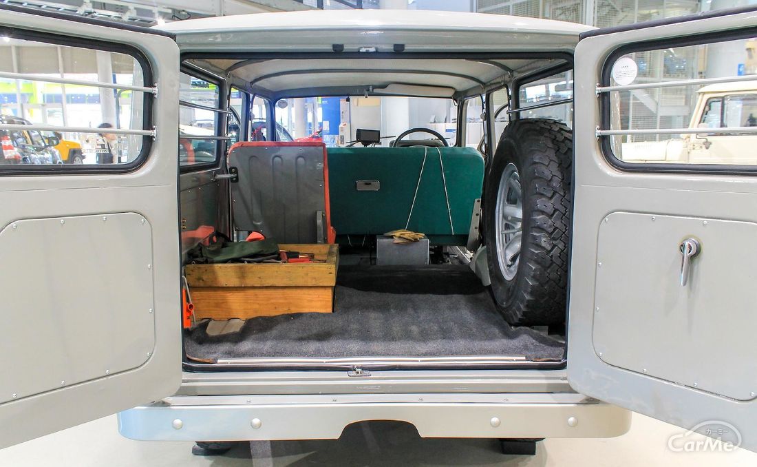 左右に ぱかっ と開く 観音開きドアの国産車5選の写真 5枚目 By 車選びドットコム