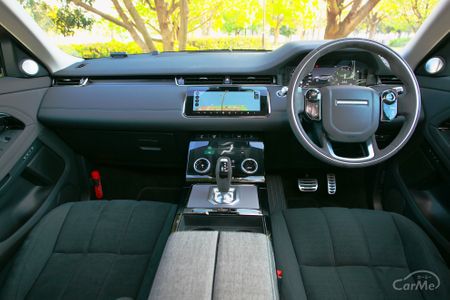 プロ解説 レンジローバーイヴォークを徹底評価 良い点や欠点などを試乗レビュー 車ニュース 中古車情報 中古車検索なら 車選びドットコム 車選び Com