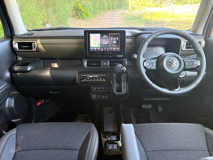 スズキ クロスビー