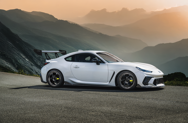 MIDレーシング R06