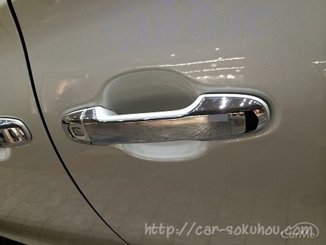 トヨタ シエンタ 2015