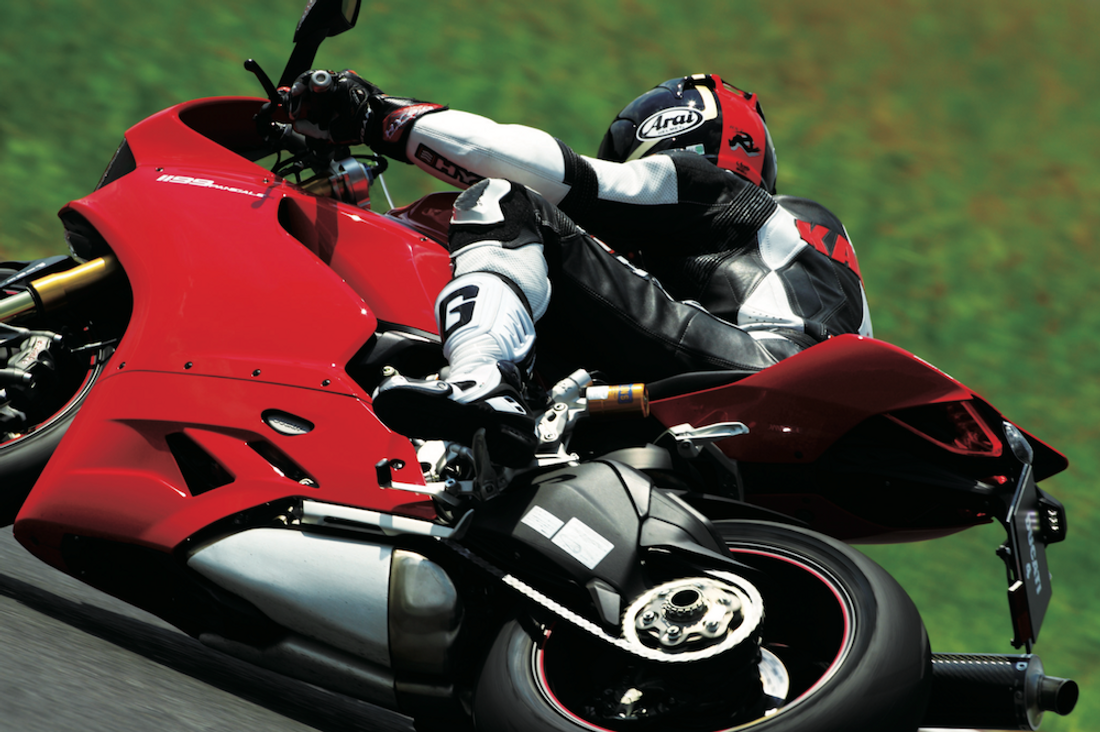 アヘッド DUCATI 1199 PANIGALE(パニガーレ)とは何か